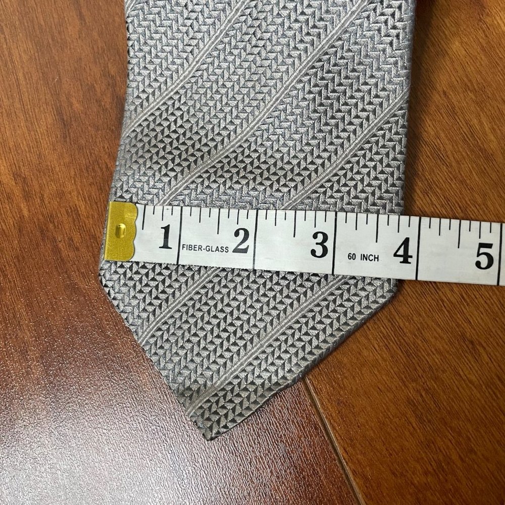 Ermenegildo Zegna Silk Neck Tie Silver Gray - Picture 5 of 9